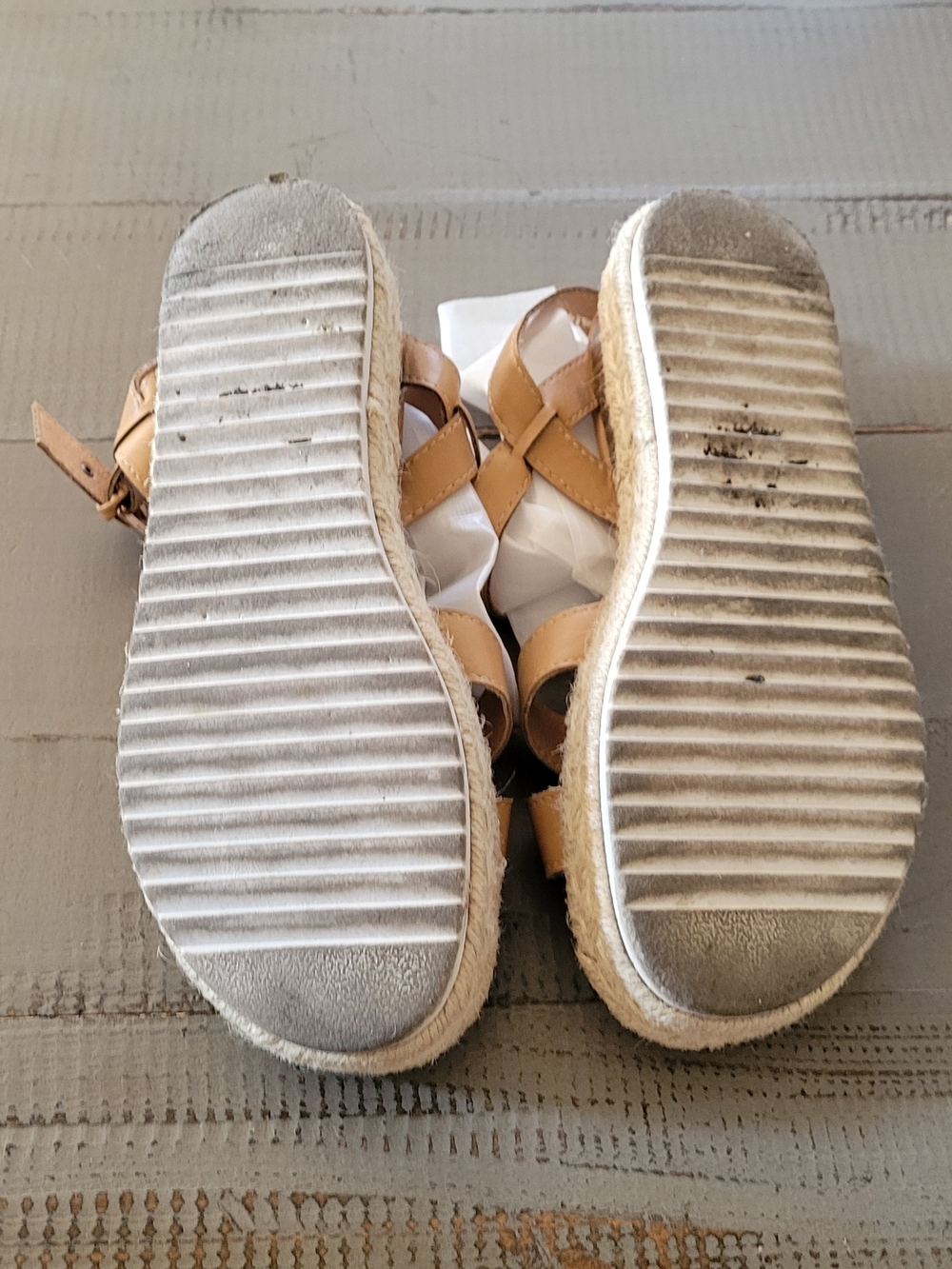 Wild Diva Tan Espadrille Platform Sandals - Picture 6 of 9